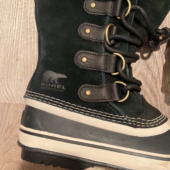 Sorel Black Joan of Arctic Snow Boots - Picture 2 of 7